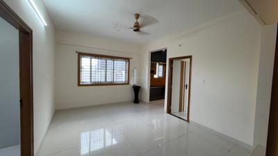 Living Room Image of 1200 Sq.ft 2 BHK Apartment / Flat for rent in Hennur Bengaluru for Rs. 30000