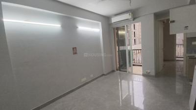 Living Room Image of 1090 Sq.ft 3 BHK Apartment / Flat for sale in Signature Global Signature Global City, Sector 81 Gurgaon for Rs. 12800000