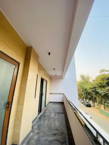 Balcony Image of Urbanroomz in Sector 38, Gurgaon