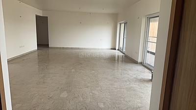 Living Room Image of 4084 Sq.ft 4 BHK Apartment / Flat for sale in Embassy Oasis, Frazer Town Bengaluru for Rs. 120000000