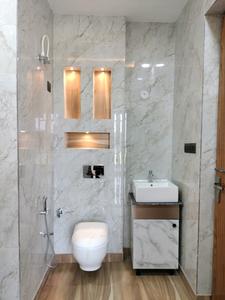 Common Bathroom Image of 1620 Sq.ft 3 BHK Builder Floor for sale in Richlook District Floors, Sector 85 Faridabad for Rs. 16000000