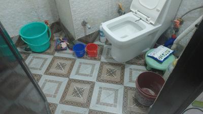 Bathroom Image of 354 Sq.ft 1 BHK Builder Floor for sale in Pochanpur Colony New Delhi for Rs. 3200000