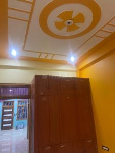 Bedroom Image of 1250 Sq.ft 2 BHK Builder Floor for rent in Gomti Nagar Lucknow for Rs. 20000