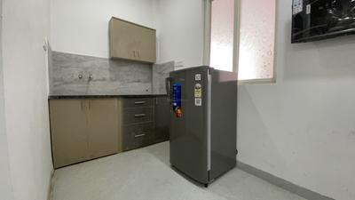 Kitchen Image of 350 Sq.ft 1 RK Builder Floor for rent in Mahalakshmi Nagar Indore for Rs. 14000