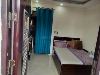 Bedroom Image of 760 Sq.ft 2 BHK Apartment / Flat for sale in Tri Nagar New Delhi for Rs. 5000000