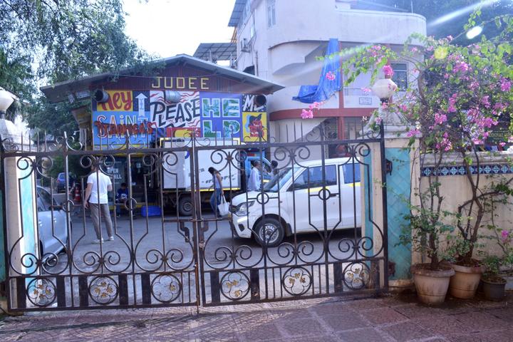 Ranwar, Bandra West Building 1