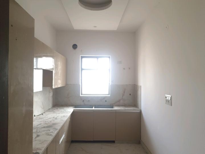 Sector 41, Green Field Colony Main Image 1