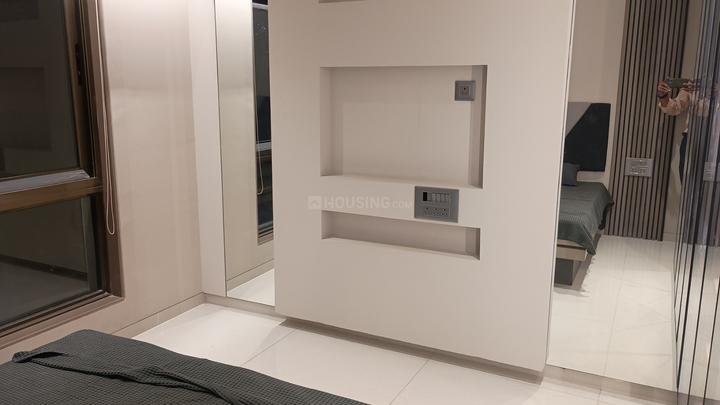 Regent Jeevan Tara CHS LTD Main Image 1