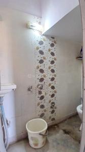 Bathroom Image of 1800 Sq.ft 4 BHK Apartment / Flat for sale in Keshtopur Kolkata for Rs. 7200000