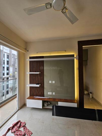 Smart World Gems Main Image 1