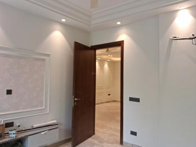 Bedroom Image of 1440 Sq.ft 3 BHK Builder Floor for sale in Punjabi Bagh Apartments, Punjabi Bagh New Delhi for Rs. 35000000