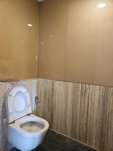 Common Bathroom Image of 1100 Sq.ft 3 BHK Apartment / Flat for sale in Lodha New Cuffe Parade, Sion Mumbai for Rs. 37000000