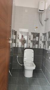 Bathroom Image of 800 Sq.ft 1 BHK Apartment / Flat for rent in Gachibowli Hyderabad for Rs. 24000