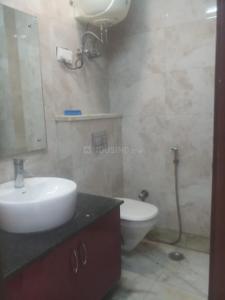Bathroom Image of 1200 Sq.ft 3 BHK Builder Floor for sale in New Rajinder Nagar New Delhi for Rs. 33500000