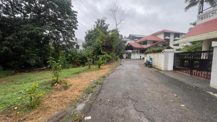 Kakkanad Main Image 1
