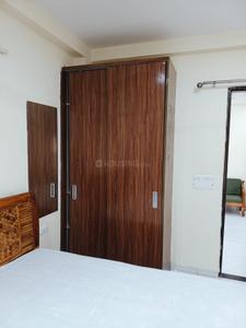 Bedroom Image of 1050 Sq.ft 2 BHK Builder Floor for rent in Sector 43 Gurgaon for Rs. 40000