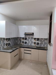 Kitchen Image of 1400 Sq.ft 4 BHK Apartment / Flat for sale in Sector 73 Noida for Rs. 7500000