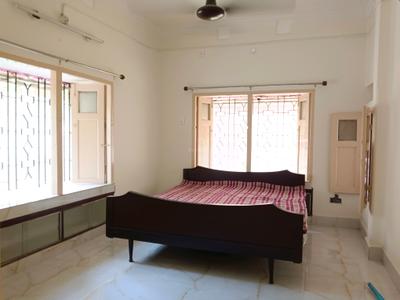 Bedroom Image of 600 Sq.ft 1 BHK Builder Floor for rent in Tollygunge Kolkata for Rs. 17000