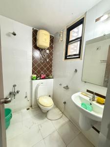 Bathroom Image of 2230 Sq.ft 3 BHK Apartment / Flat for sale in Diwalipura Vadodara for Rs. 8500000