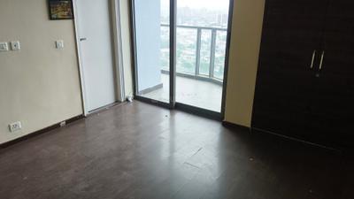 Bedroom Image of 1850 Sq.ft 3.5 BHK Apartment / Flat for sale in Paras Dews, Sector 106 Gurgaon for Rs. 17500000