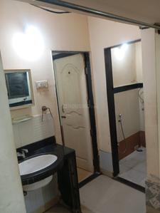 Image of 600 Sq.ft 1 BHK Apartment / Flat for rent in Mulund East, Mumbai for Rs. 32000