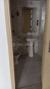 Bathroom Image of 1250 Sq.ft 2.5 BHK Apartment / Flat for sale in Gaurs 16th Avenue, Noida Extension Greater Noida for Rs. 10700000
