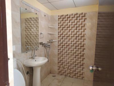 Image of 1040 Sq.ft 2 BHK Apartment / Flat for rent in Gaurs Atulyam , Omicron I, Greater Noida for Rs. 22000