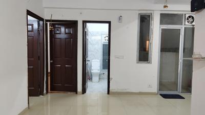 Living Room Image of 607 Sq.ft 2 BHK Apartment / Flat for sale in Prateek Grand City, Siddharth Vihar Ghaziabad for Rs. 6375000