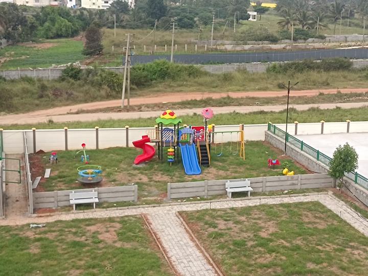 Manana ashraya Main Image 1