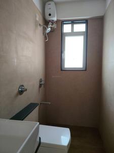 Common Bathroom Image of 596 Sq.ft 1 BHK Apartment / Flat for sale in Ashtha Pushp, Andheri East Mumbai for Rs. 13500000