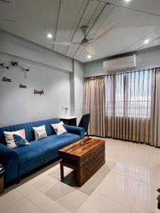 Living Room Image of 750 Sq.ft 1 BHK Independent House for rent in Paldi Ahmedabad for Rs. 24000