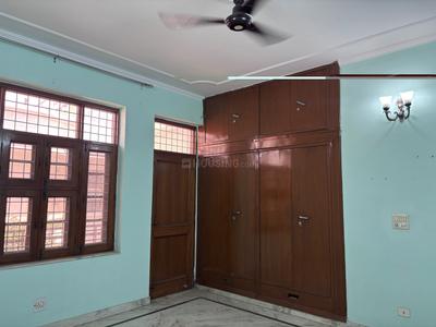 Bedroom Image of 3000 Sq.ft 3 BHK Builder Floor for rent in Sector 16 Faridabad for Rs. 35000