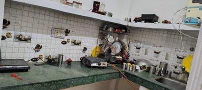 Kitchen Image of 850 Sq.ft 2 BHK Independent House for rent in Lucknow Cantt Township Lucknow for Rs. 12000