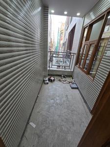 Balcony Image of 700 Sq.ft 2.5 BHK Builder Floor for sale in Laxmi Nagar New Delhi for Rs. 7000000
