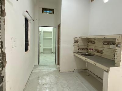 Kitchen Image of 1500 Sq.ft 2 BHK Apartment / Flat for rent in Susuwahi Varanasi for Rs. 7800