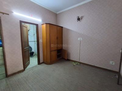 Bedroom Image of 1250 Sq.ft 3 BHK Apartment / Flat for sale in Vikaspuri New Delhi for Rs. 16500000
