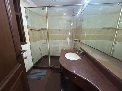 Bathroom Image of 3000 Sq.ft 4 BHK Builder Floor for sale in Kailash Colony New Delhi for Rs. 65000000
