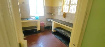 Bathroom Image of 2000 Sq.ft 6 BHK Independent House for sale in Kamdahari Kolkata for Rs. 12000000