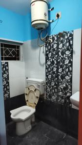 Bathroom Image of 500 Sq.ft 1 BHK Builder Floor for rent in Ramamurthy Nagar Bengaluru for Rs. 13000