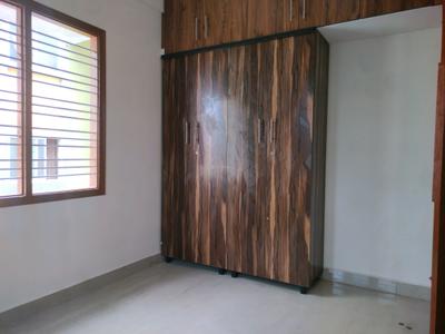Bedroom Image of 1000 Sq.ft 2 BHK Apartment / Flat for rent in Om Sai, Munnekollal Bengaluru for Rs. 35000