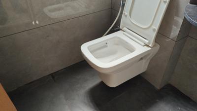 Image of 2000 Sq.ft 3 BHK Apartment / Flat for sale in Splendora Santorini, Pal Gam, Surat for Rs. 8100000