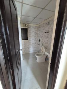Image of 1050 Sq.ft 2.5 BHK Apartment / Flat for rent in Sethi Max Royal, Sector 76, Noida for Rs. 28000
