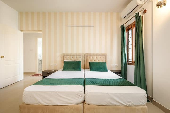 Shah Shamiyana Park Bedroom 1