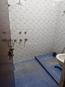 Image of 2000 Sq.ft 2 BHK Builder Floor for rent in Gomti Nagar, Lucknow for Rs. 18000