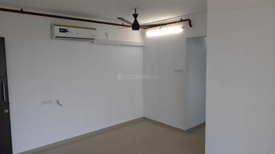 Living Room Image of 800 Sq.ft 2 BHK Apartment / Flat for rent in Puraniks City Reserva Phase 1, Kasarvadavali Thane for Rs. 25000