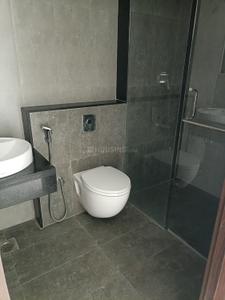 Bathroom Image of 3275 Sq.ft 5 BHK Apartment / Flat for sale in Kanathur Reddikuppam Chennai for Rs. 43000000