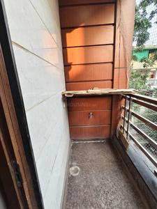 Balcony Image of 815 Sq.ft 3 BHK Builder Floor for rent in Sector 4 Rohini New Delhi for Rs. 30000