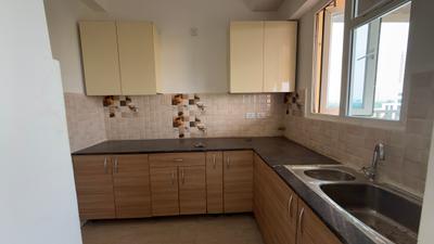 Kitchen Image of 1165 Sq.ft 2 BHK Apartment / Flat for rent in Gaur City 7th Avenue, Noida Extension Greater Noida for Rs. 25500
