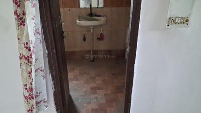 Image of 1300 Sq.ft 3 BHK Apartment / Flat for sale in Krishi Apartments, Vikaspuri, New Delhi for Rs. 16800000