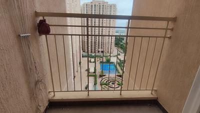 Balcony Image of 990 Sq.ft 2 BHK Apartment / Flat for rent in Prestige Finsbury Park Hyde, Gummanahalli Bengaluru for Rs. 25000